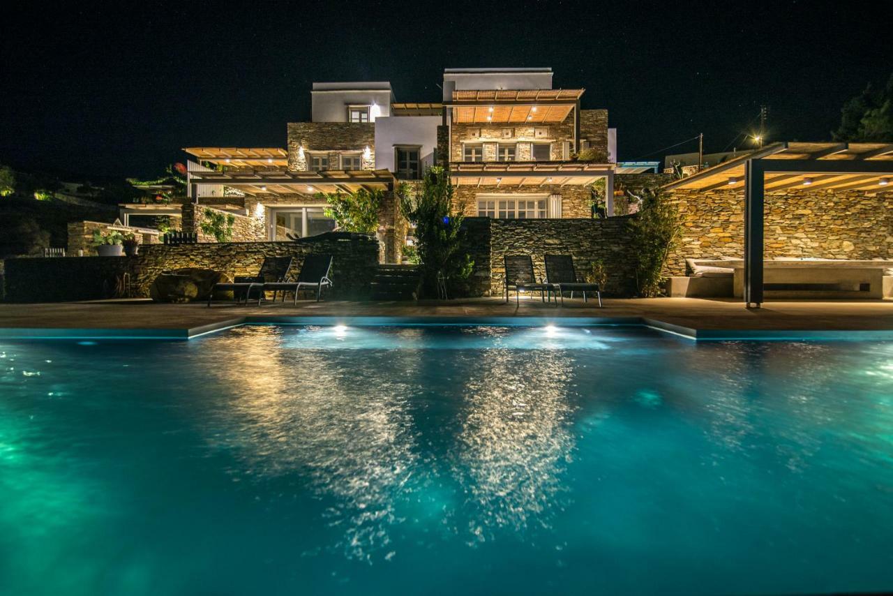 Archipelagotinos Agios Romanos Exterior photo