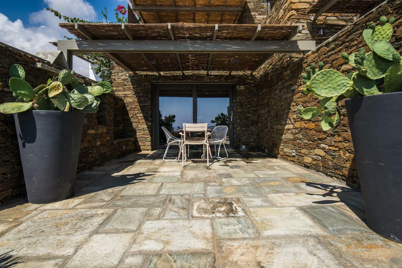 Archipelagotinos Agios Romanos Exterior photo